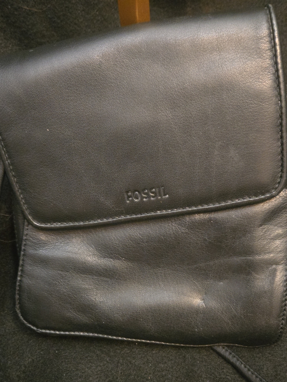 Fossil Black Leather Small Messenger Crossbody Bag